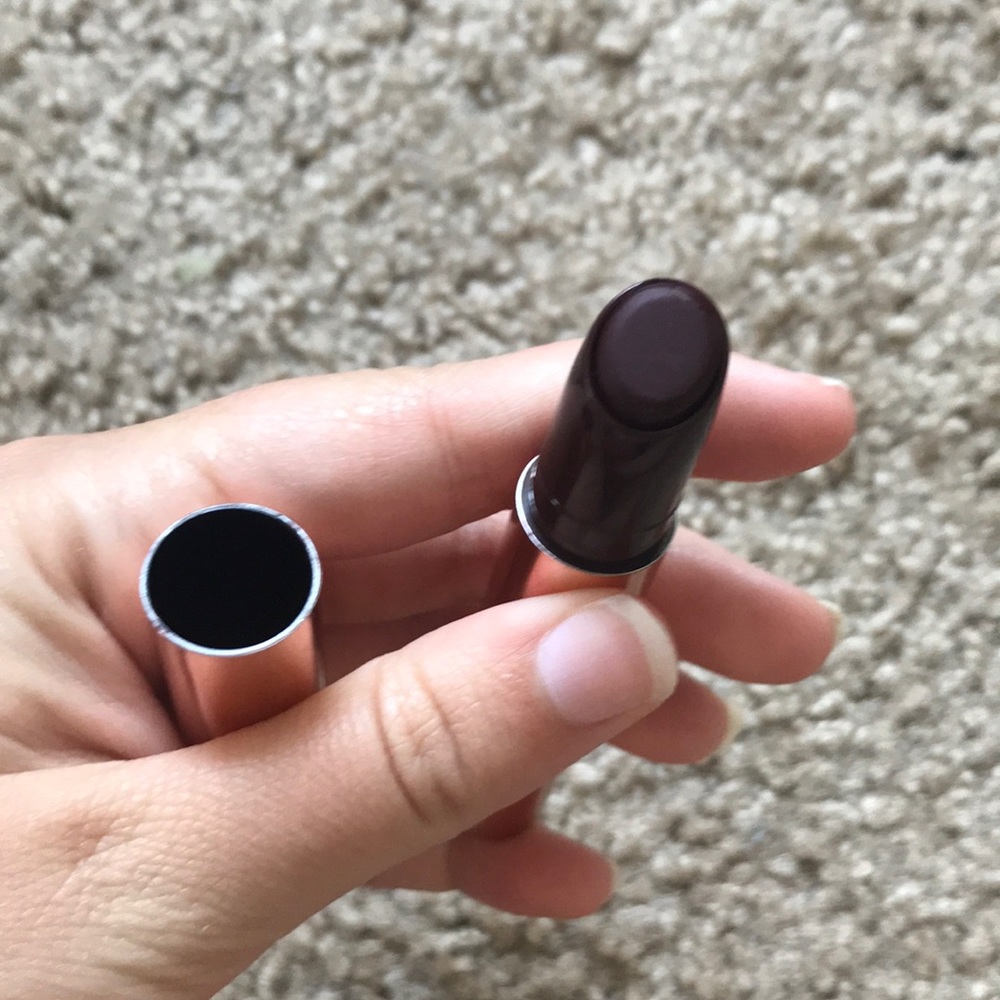 Laqa Cloud Lips Lipstick in Storm